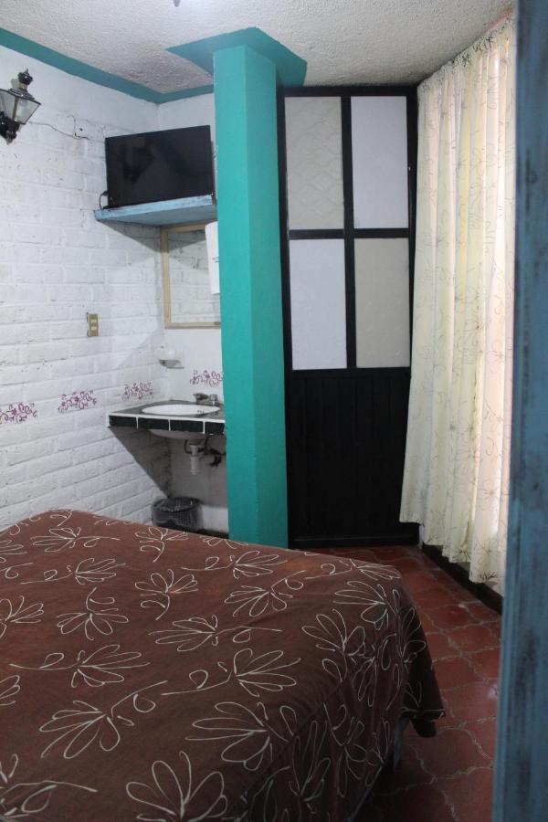 Hotel Posada Chamacuero Comonfort Dış mekan fotoğraf