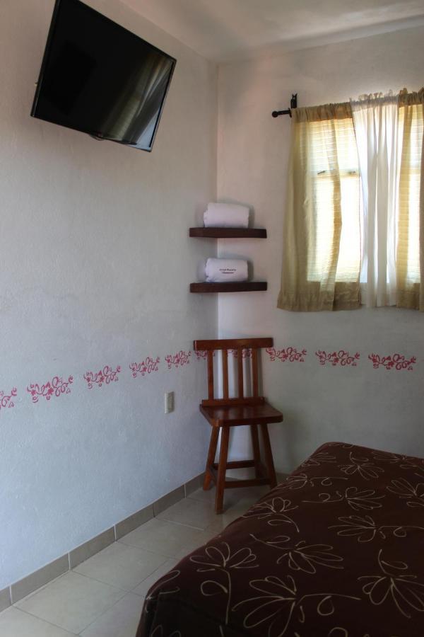 Hotel Posada Chamacuero Comonfort Dış mekan fotoğraf