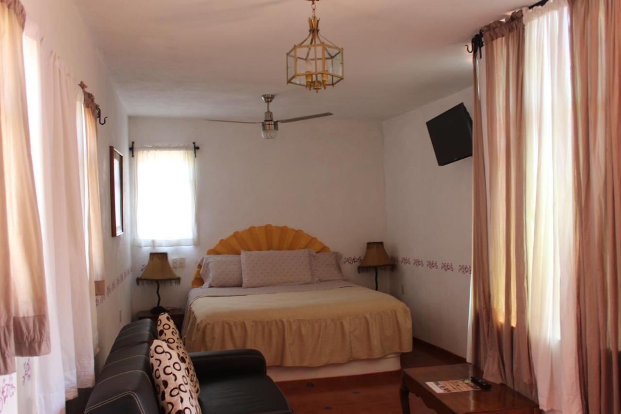 Hotel Posada Chamacuero Comonfort Dış mekan fotoğraf