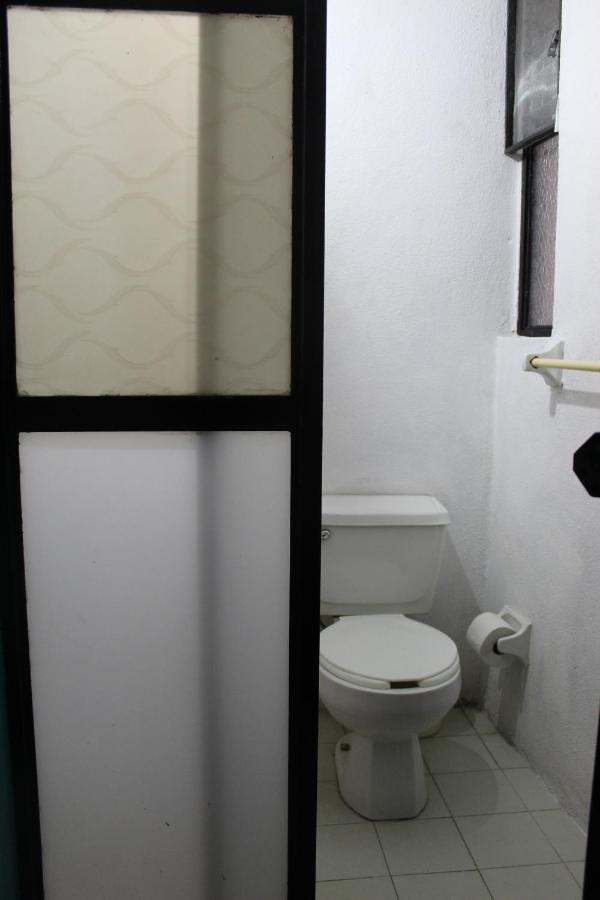 Hotel Posada Chamacuero Comonfort Dış mekan fotoğraf