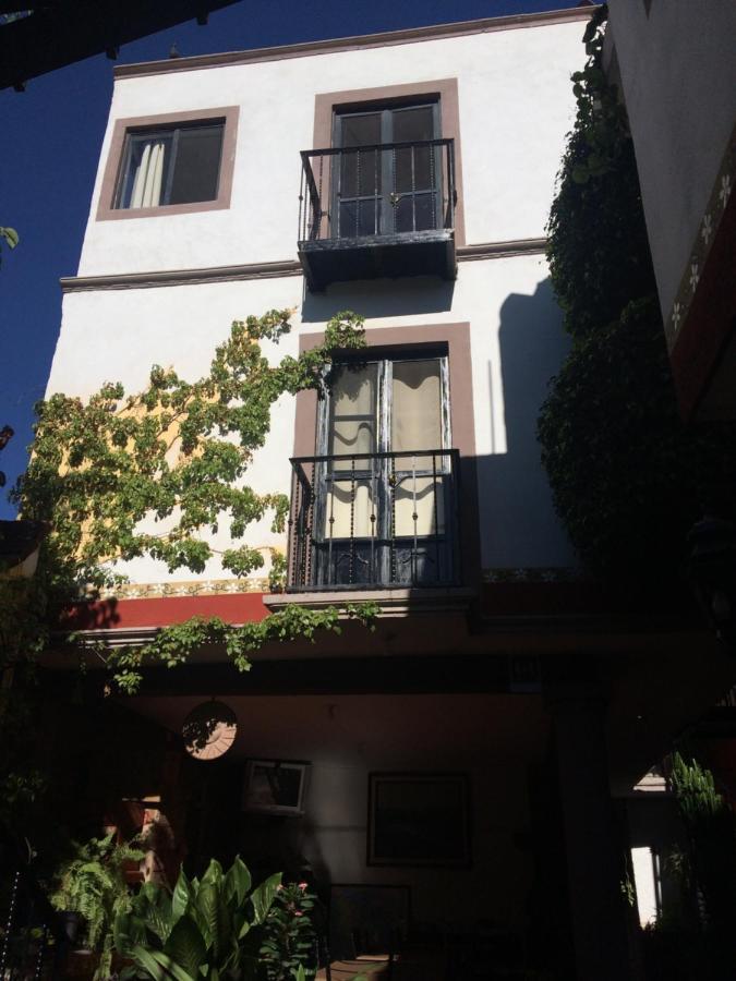 Hotel Posada Chamacuero Comonfort Dış mekan fotoğraf